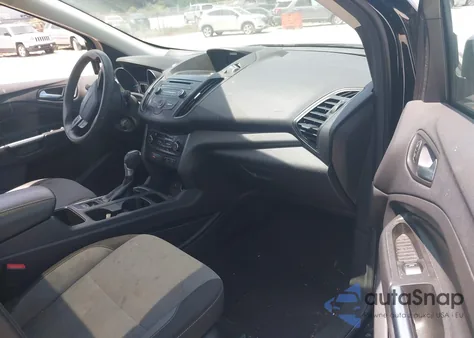 2017 Ford Escape Se z USA, uszkodzony, nr VIN 1FMCU0G91HUA95450